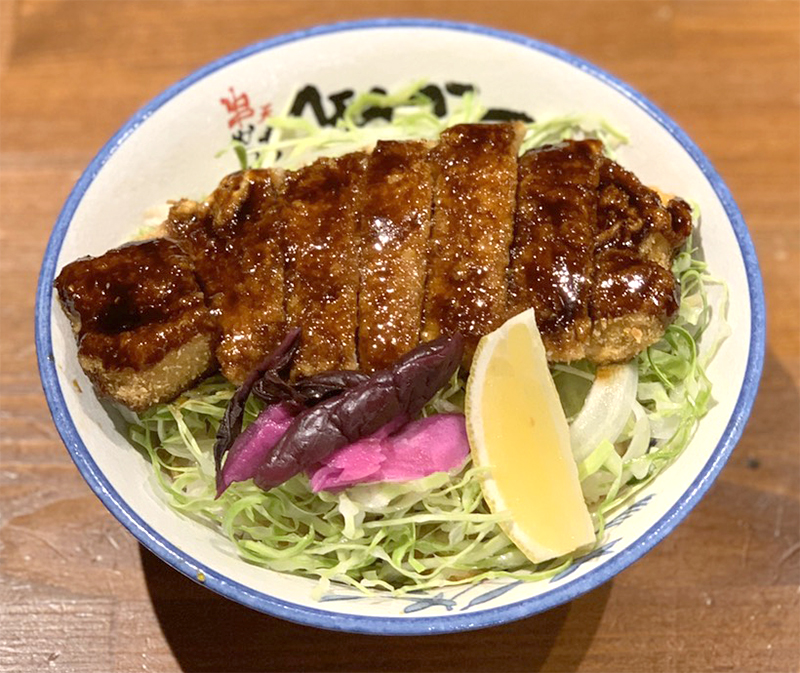 【テイクアウト】豚ロースソースかつ丼　¥880(税抜)